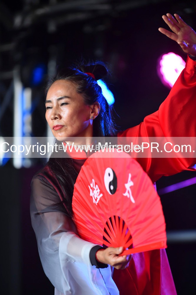 SH4_1698 - Tai Chi with Lisa Kay.