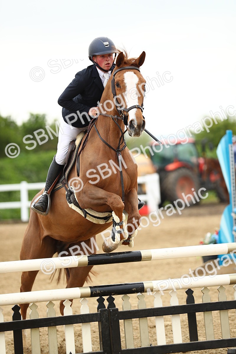 SBM_000332 - Class 2 - Senior British Novice 90cm