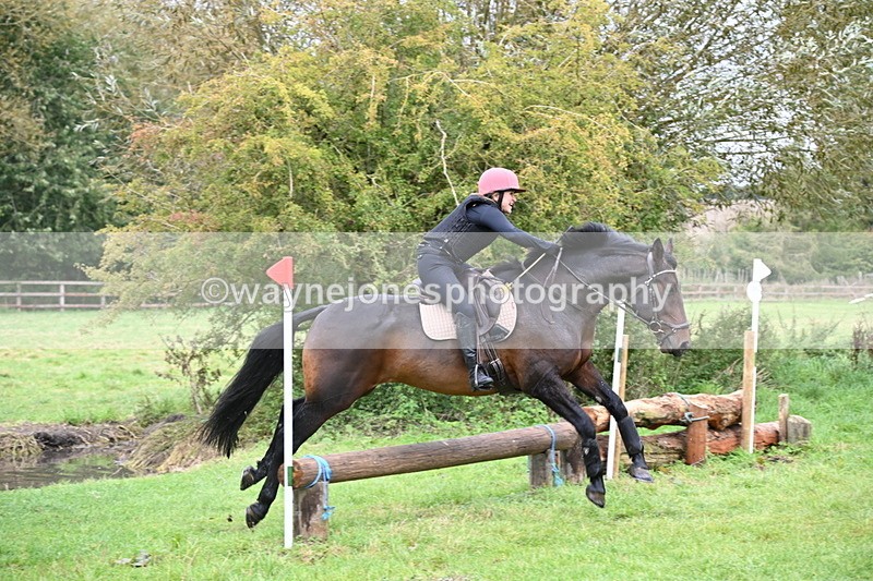 WJ6_3089 - Time at Photographer 11:01 to 11:20