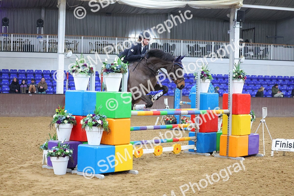 SBM_001976 - Class 15 - Senior Newcomers - First Round (1.10m)