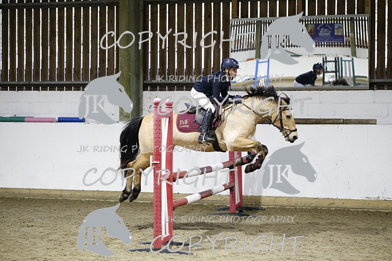 _T0A3548 - Class 8 90cm