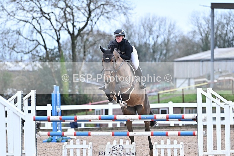 241127-123931-00526 - Cls 04A&B Snr Newc & 1.10m Open