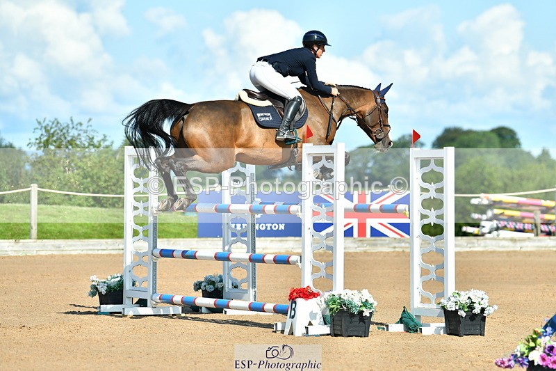 230720A-091804-01652 - Cls 1, 2 Star Small 1.30m