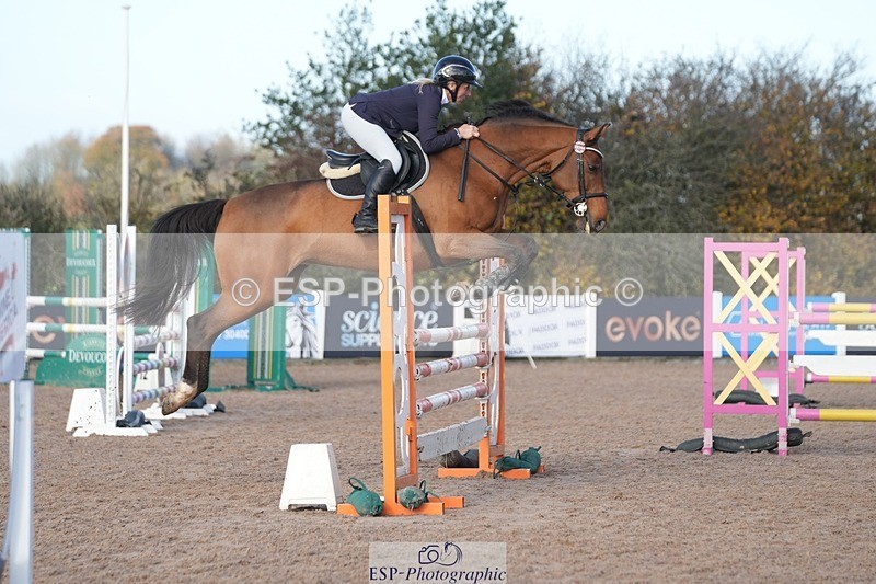 251108-102135-02116 - Cls 11 Snr 1.05m Open