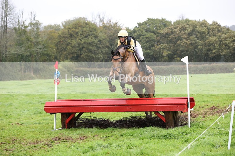 1X9A1898 - Class 4: 80cm Red Table