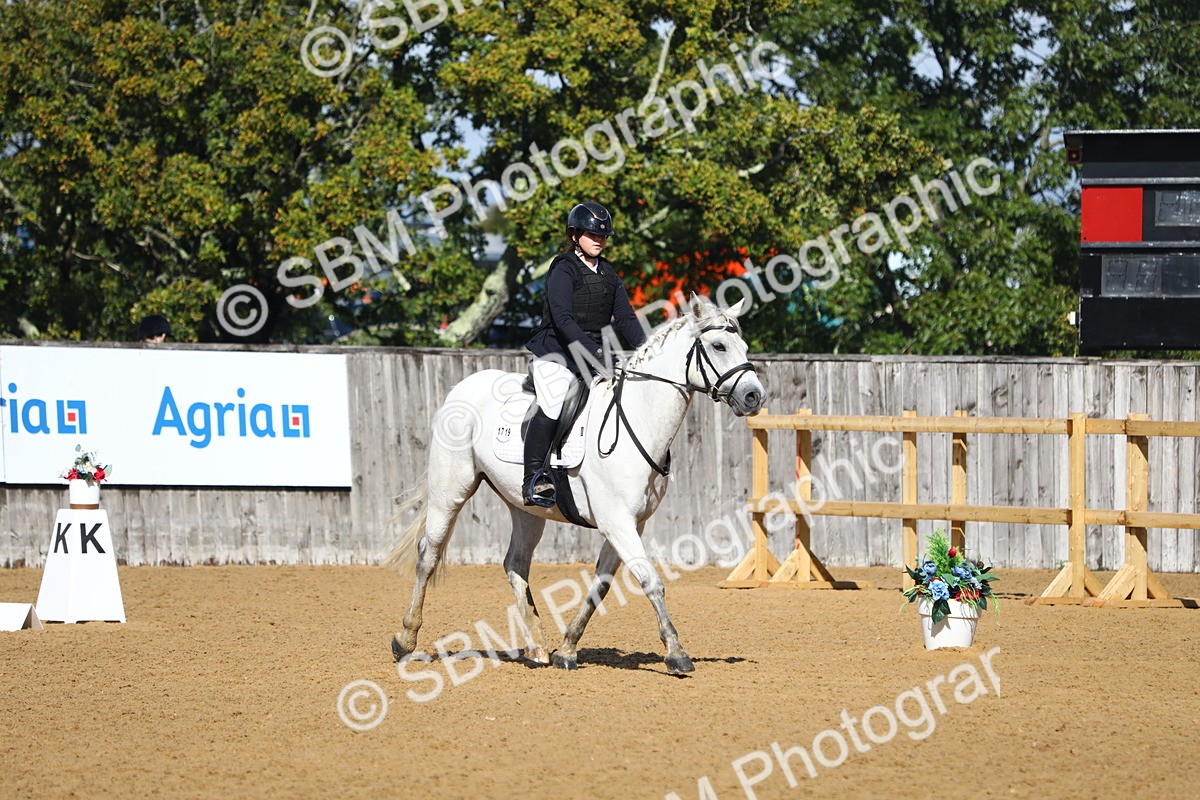SBM_39016 - D21 - Junior Championship Intro 1