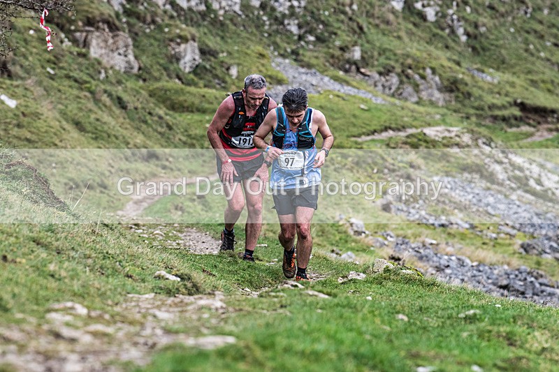 Litton-327 - Litton Christmas Cracker Fell Race (Limestone Series) Sunday 14th December 2025