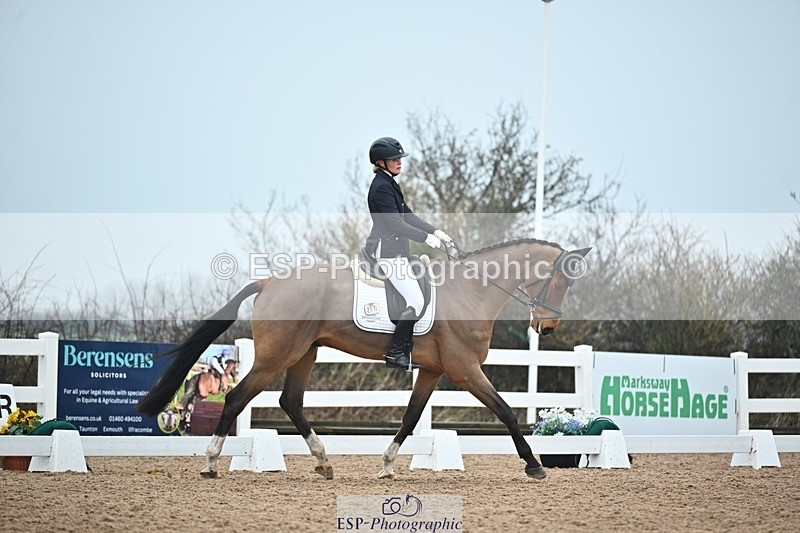 250214-134553-01999 - 217-Yasmin.Olsson-Sanderson-Top.Biats