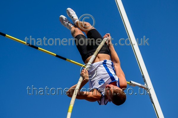 Age25SAT-916361 - Field Male