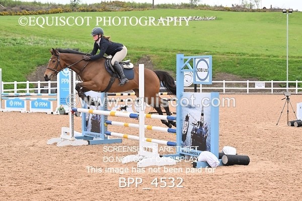 BPP_4532 - CLASS 20 SUN British Novice/90cms Open