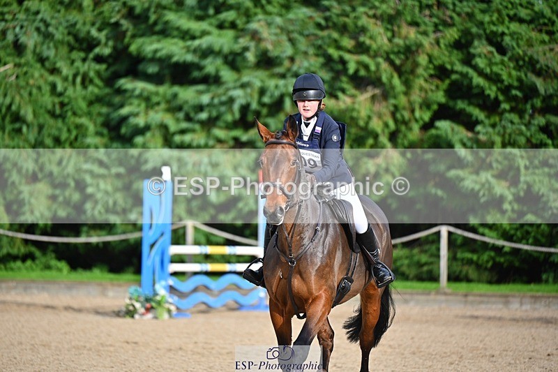 241027-143150-17926 - 509-Tichy.Sanders-SPARHANGER.VELVET