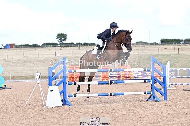 260819-143405-01144 - Cls 6 Foxhunter and 1.20m