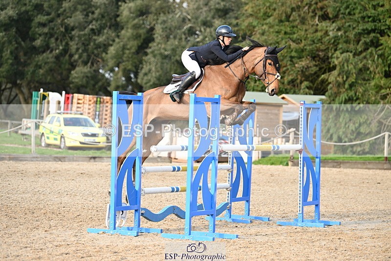 250322A-165252-03646 - Cls 14 Snr Fox & 1.20m Open