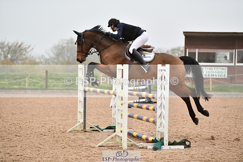 241102A-150337-06017 - SAT Cls 11 Snr 1.05m