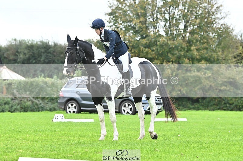 241024-101621-02140 - 303-Beatrice.Southcombe-COUSIN.JERRY