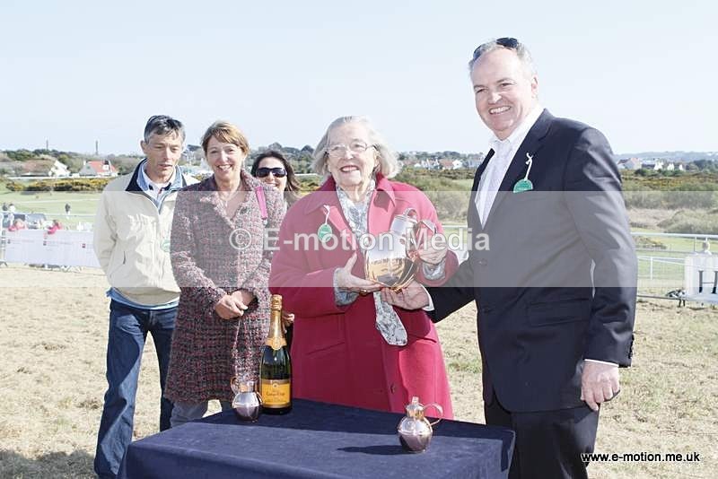  GRD 030510 261 - Guernsey Race Day 03/05/10