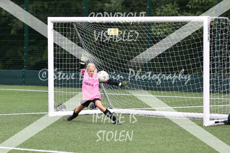 1DX31628 - Sat 6th U12 Girls