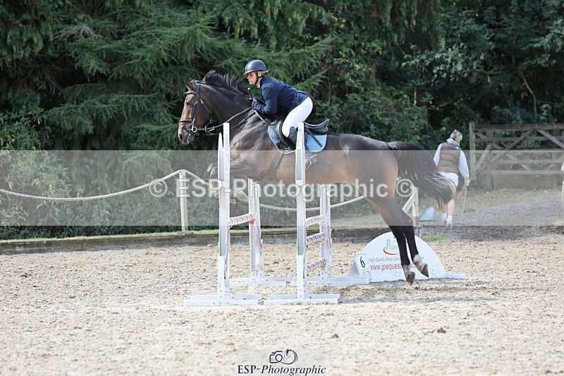 250829A-110908-01295 - Cls 7 British Novice and 90cm