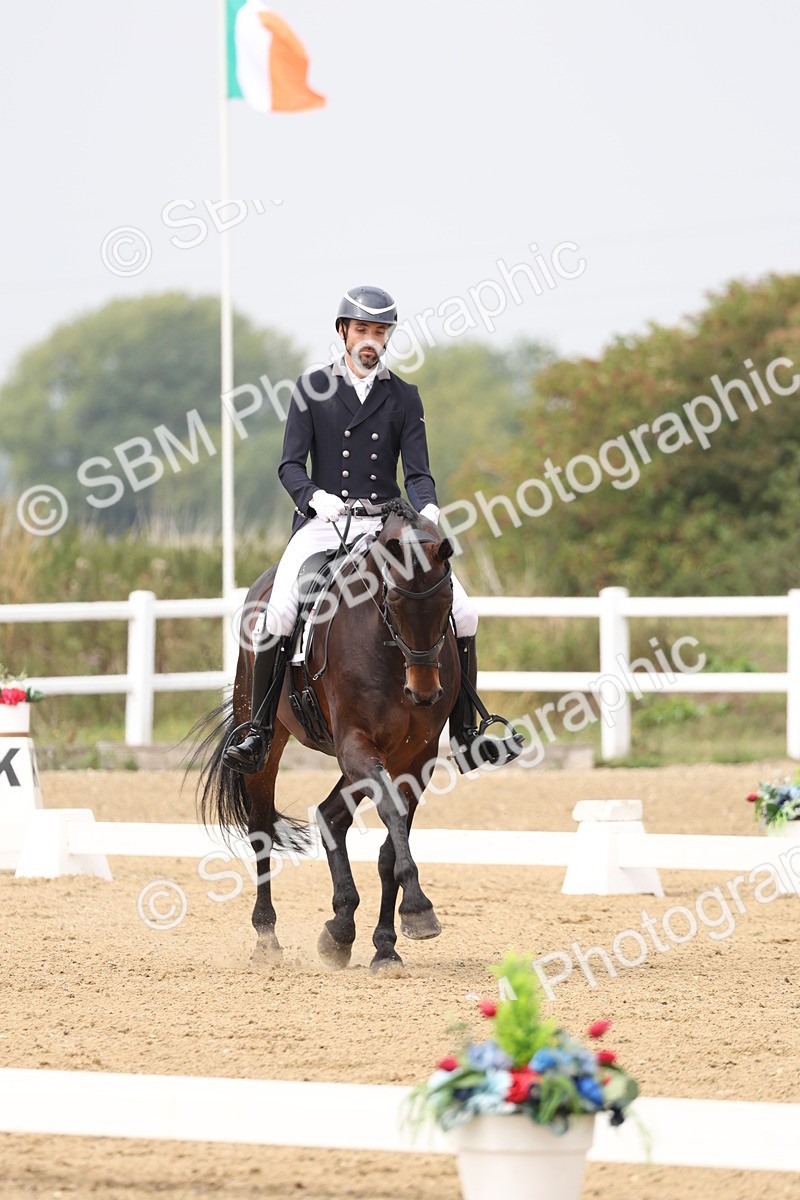 SBM_007090 - Class 9 - FEI INT I - 13.37-14.33