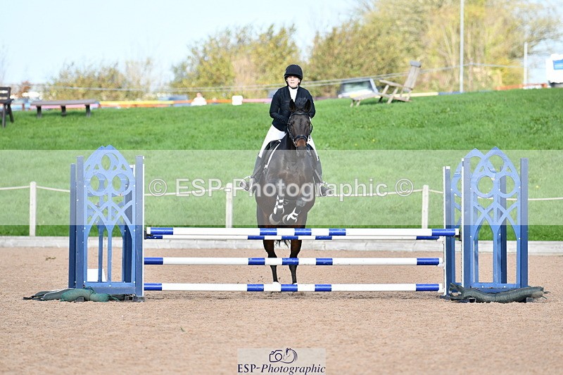 241026A-120005-01099 - SAT Cls 26+27 Club and Schools 90cm