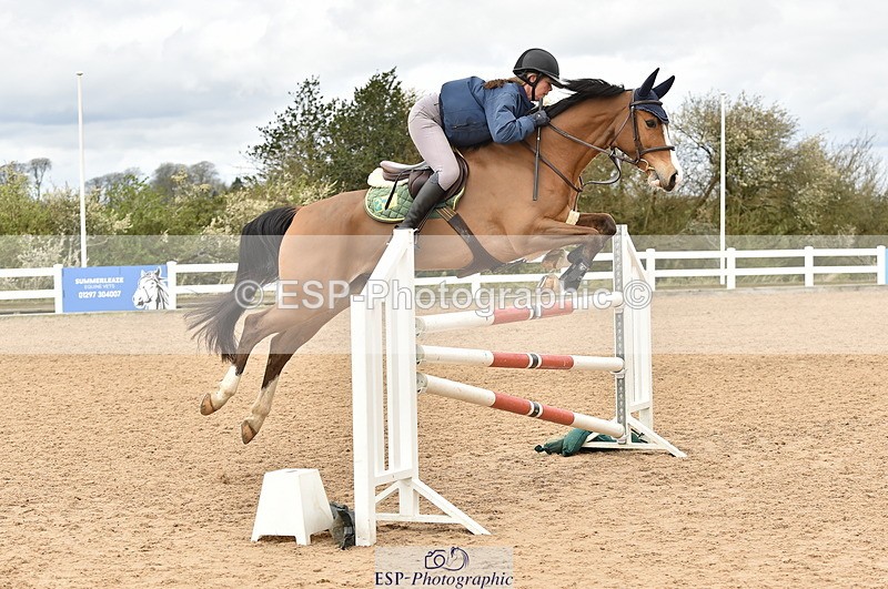 240403A-140248-00702 - Cls 4 Newcomers and 1.10m Open