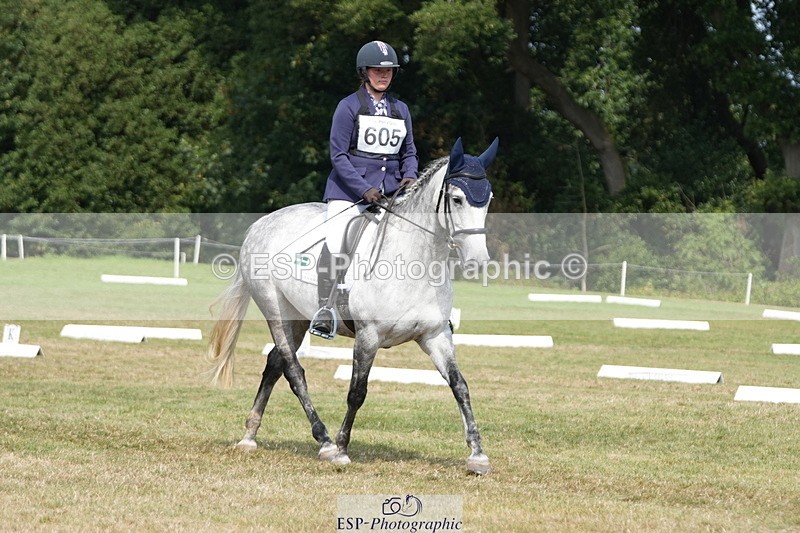 250823A-150418-32211 - PC70 Ride Off