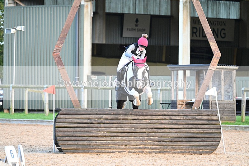 WJ7_7108 - Time 17:12 to 17:30