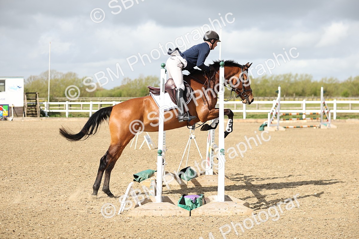 SBM_000118 - Class 1 - Clear Round
