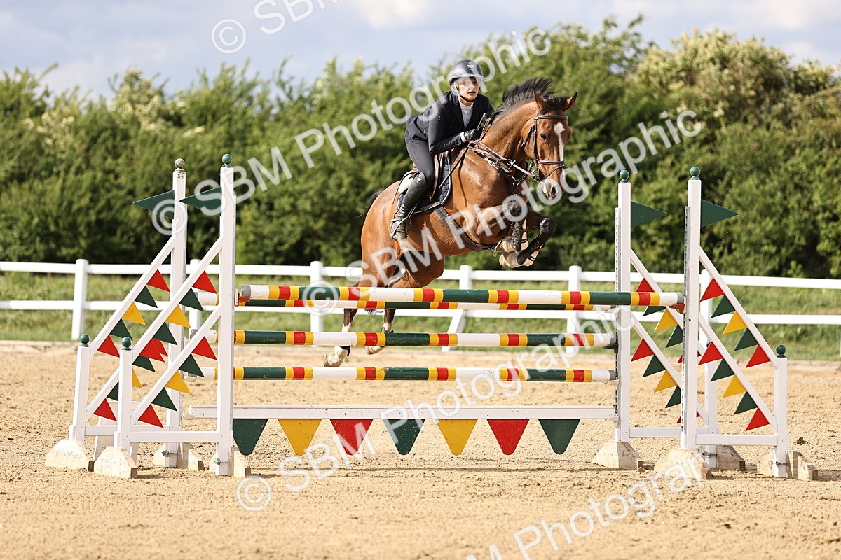 SBM_003847 - Class 13 - Senior Foxhunter - 1.20m