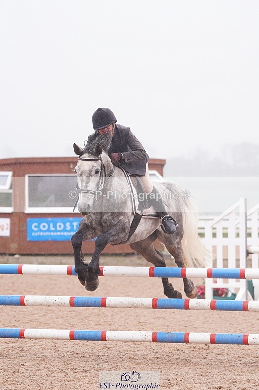 240505A-125306-05876 - Cls 18 & 19 Club & Schools 90cm