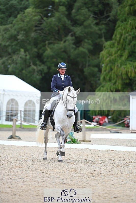 230813-173154-08684 - Cls 14 Medium Silver 16.45 to End