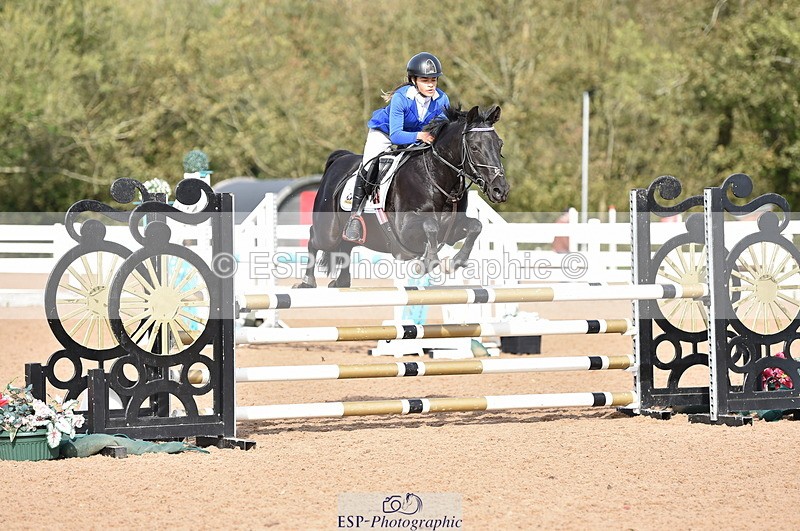 231015A-131446-08257 - Cls 25 95cm Amateur Q 2nd R