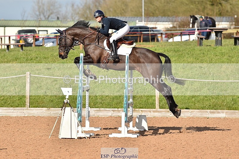 240306A-140958-01582 - Cls 4 Newcomers and 1.10m Open