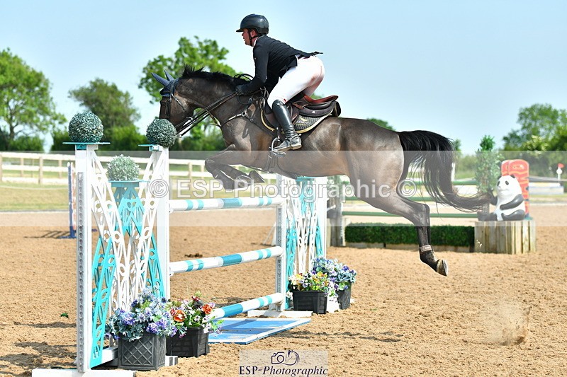 230609A-153158-01599 - Cls 6 National 1.40m