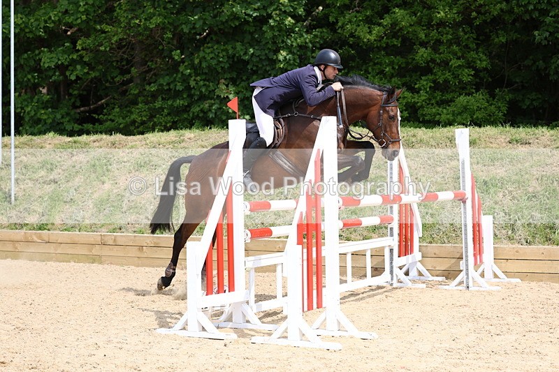 3E7A7220 - Class 7: Senior Newcomers/1.10m open
