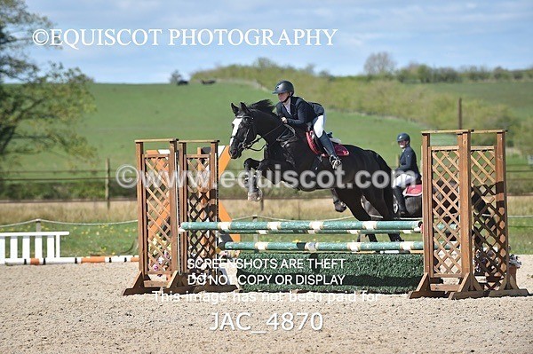 JAC_4870 - CLASS 13 SAT Senior BritiNovice/ 90cm Open