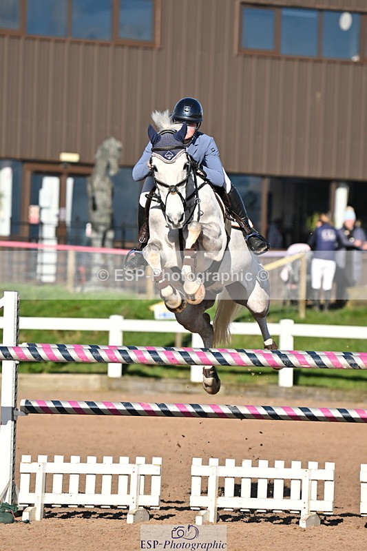 240224A-151224-04086 - Cls 15 Foxhunter and 1.20m Open