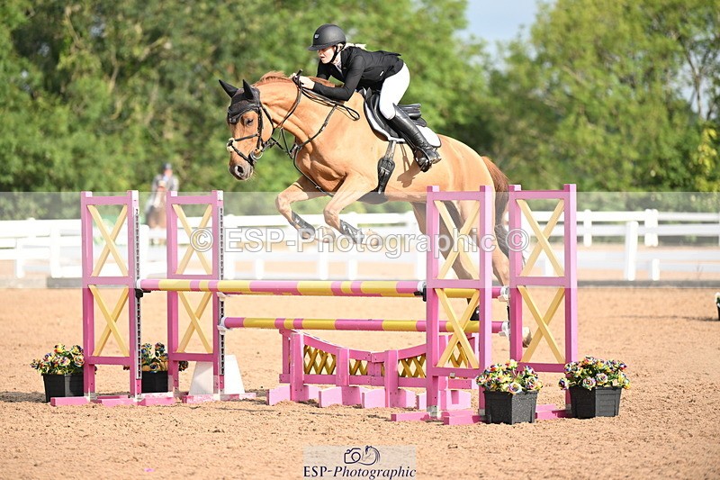 240802A-090311-03295 - Cls 21 A&B Brit Nov & 90cm Open