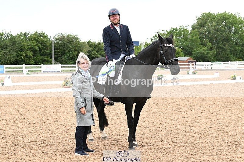 240815A-153357-02357 - Cls 10-P Freestyle Adv Medium Silver