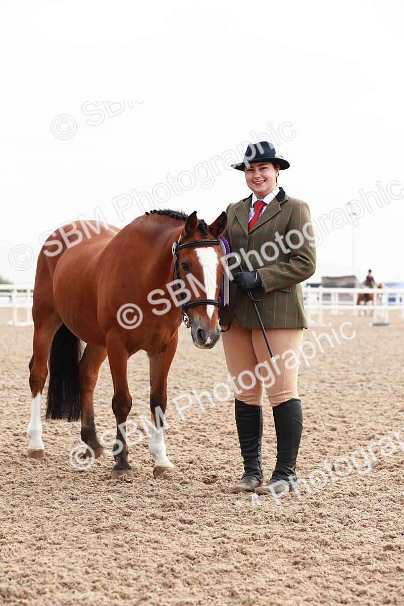 SBM_09584 - Class 201 Best Turned Out IH