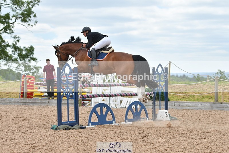 240609A-142713-06167 - Cls 19 Snr Foxhunter and 1.20m Open