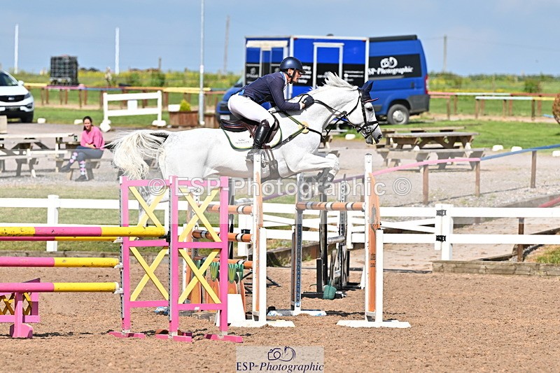 240605A-163300-01092 - Cls 6 National 1.30m and 1.40m