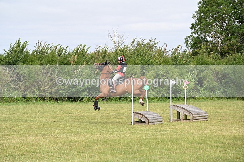 WJ6_6683 - 60cm XC Time 10:17 to 10:49