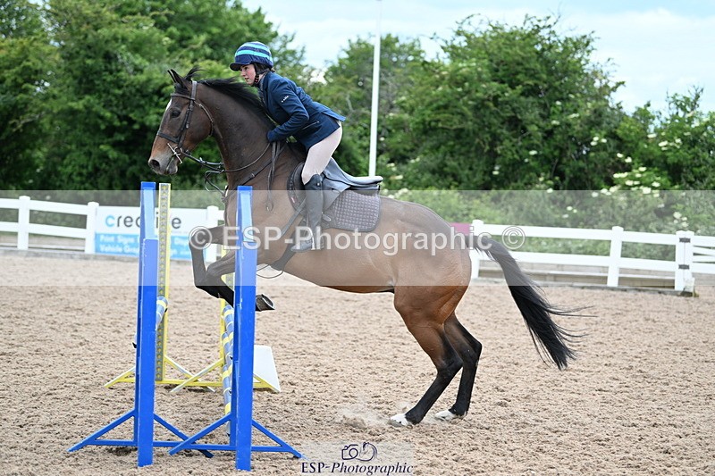 240611A-165737-00365 - 70cm