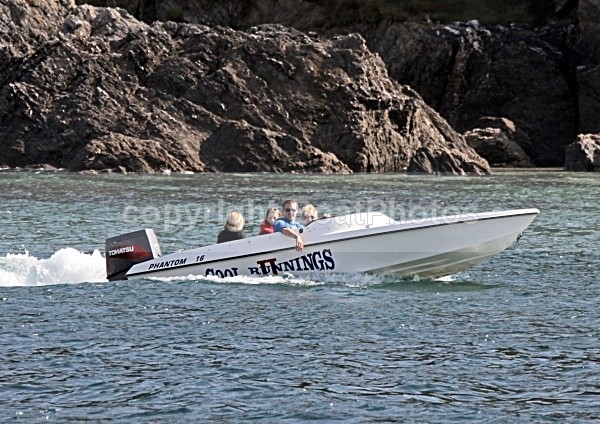 090927 COOL RUNNINGS IMG_9232 - Motorboats - Open