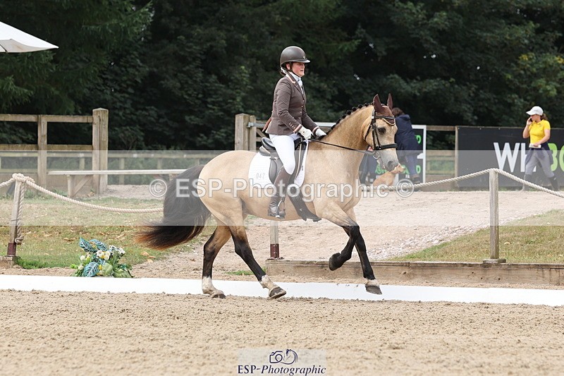 250718A-115950-01013 - 042-Georgia.Ryder-Dylasau.Zennor