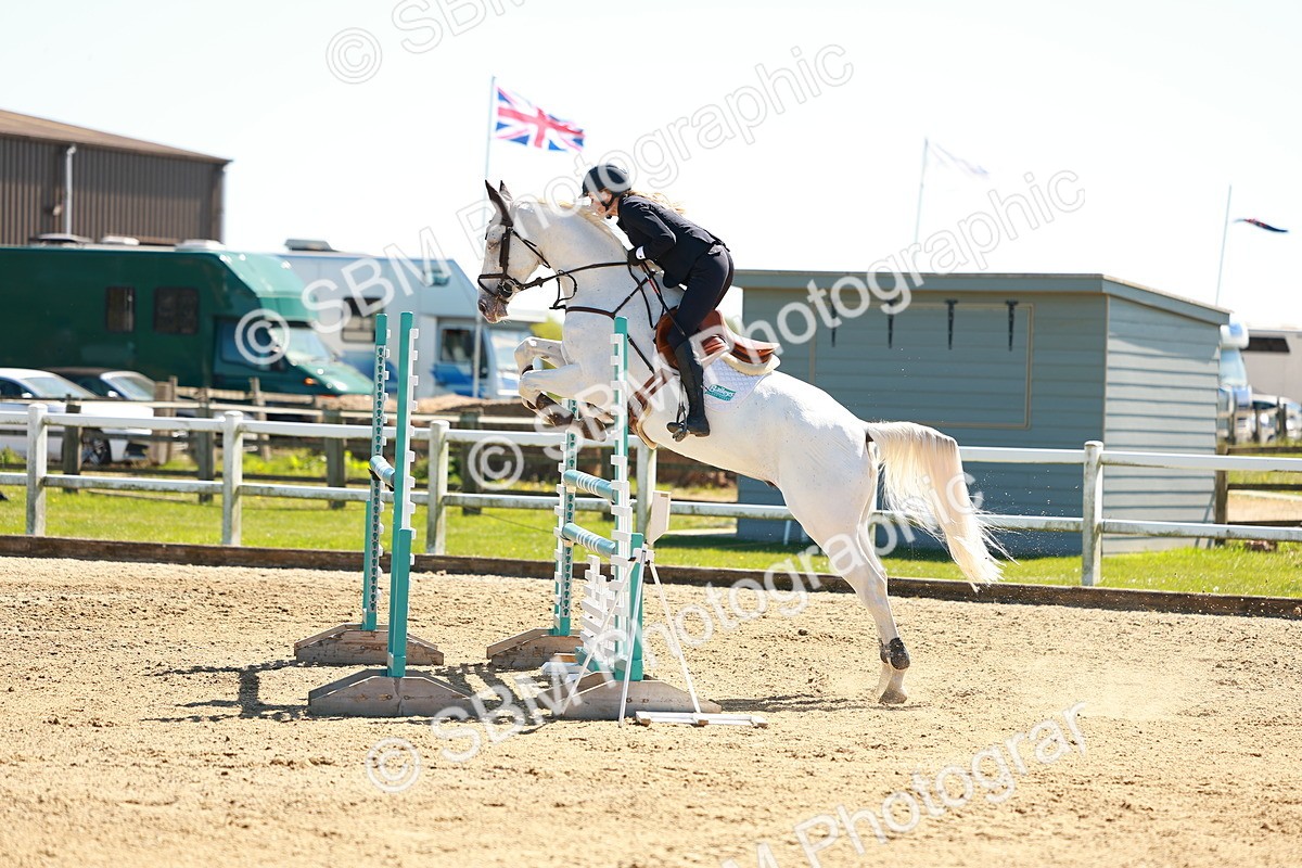 SBM_001621 - Class 5 - Senior Foxhunter - 1.20m