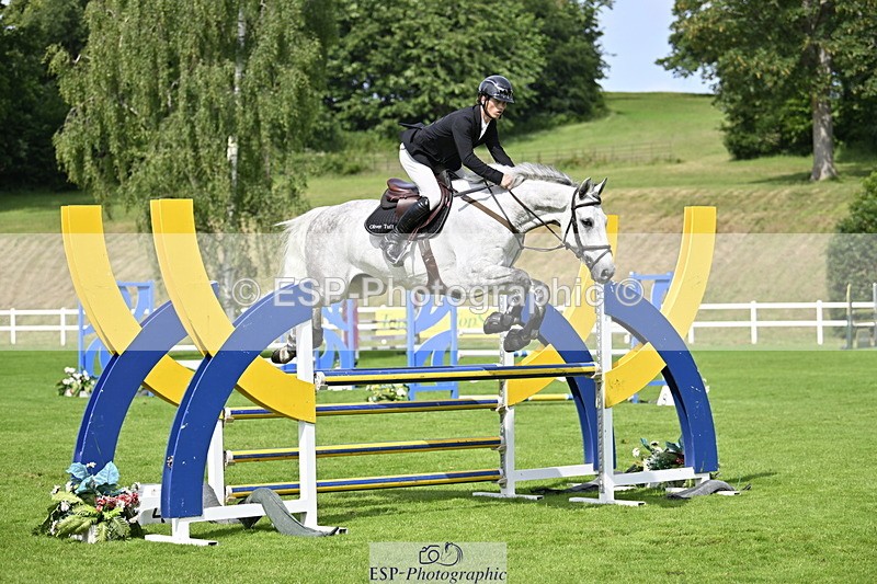 250613A-102502-00429 - Cls 1 Snr Newcomers and 1.10m Open