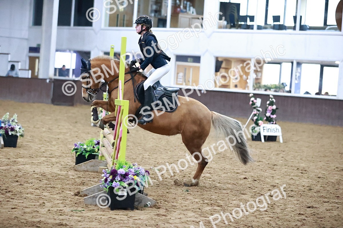 SBM_001723 - Class 9 - Pony Intro 75cm