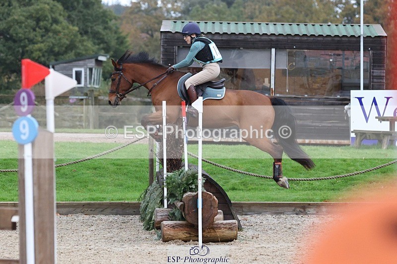 231118-131156-01762 - Cls 3 90cm